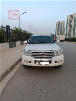 تويوتا لاندكروزر